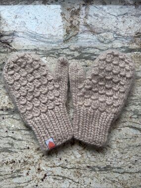 Shit That I Knit Mittins